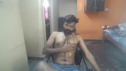 Snapshot of leosbroad chatting on February 15, 9:38 am Leo online show from February 15, 9:38 am