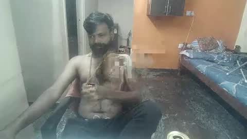 Snapshot of leosbroad chatting on February 21, 2:06 pm Leo online show from February 21, 2:06 pm