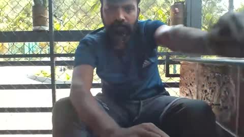 Snapshot of leosbroad chatting on March 20, 6:07 am Leo online show from March 20, 6:07 am