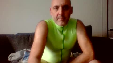 Snapshot of leotardox chatting on November 15, 2:57 pm Leotardo online show from November 15, 2:57 pm