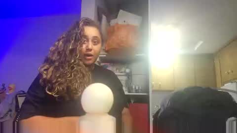 leothegirl88 online show from May 31, 5:15 am