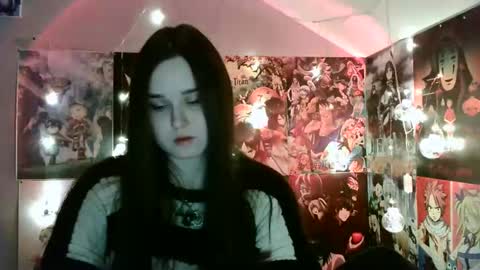 little secret online show from January 3, 7:27 am