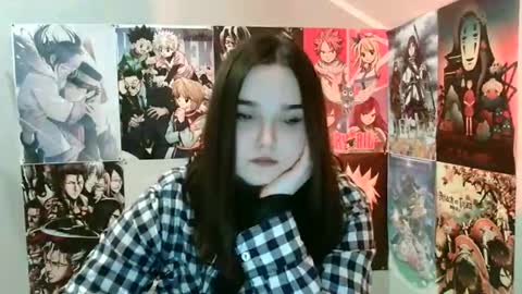 little secret online show from February 26, 10:26 am