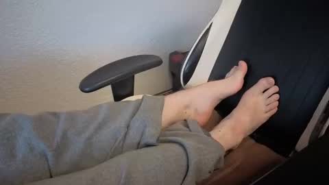 Leroy online show from November 30, 10:08 am