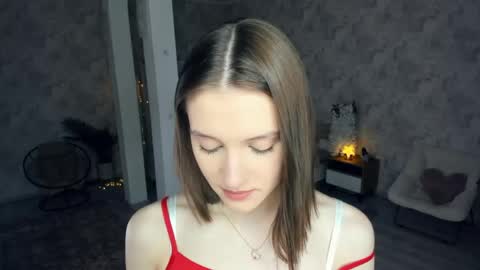 Snapshot of lesigrace chatting on May 1, 8:19 am Sanem online show from May 1, 8:19 am