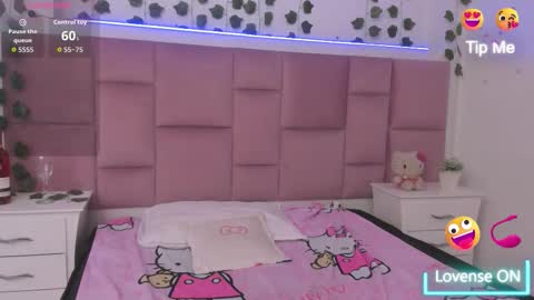 Snapshot of lesliecute69 chatting on February 11, 7:30 pm leslie online show from February 11, 7:30 pm