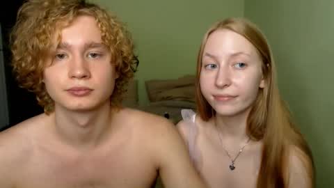 Alisa  Jhony online show from October 22, 2:28 pm