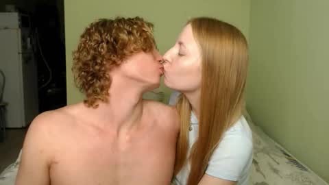 Alisa  Jhony online show from November 16, 3:39 pm