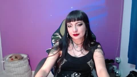 lestatdlion online show from December 11, 11:32 pm