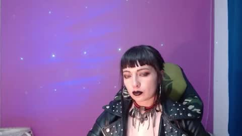 lestatdlion online show from December 20, 10:54 pm