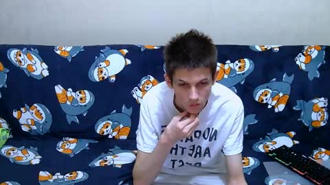 lester_broo online show from June 4, 8:59 pm