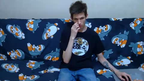 lester_broo online show from June 20, 10:34 pm