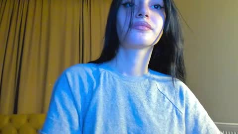 lesyaliss online show from May 26, 8:38 pm