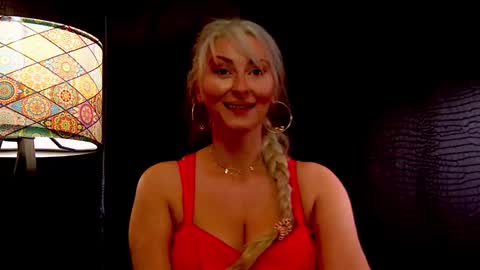 leticiareys online show from November 29, 11:41 pm