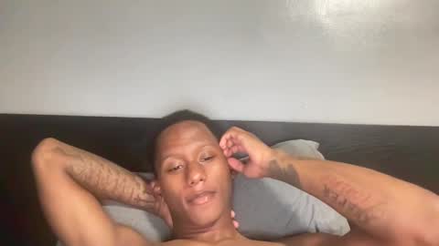 letmeeatup online show from September 11, 7:19 am