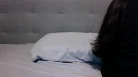 lets_play143 online show from November 11, 12:54 am