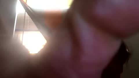 Snapshot of letsbate69r chatting on February 21, 7:43 pm letsbate69r online show from February 21, 7:43 pm