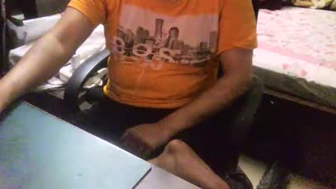 letschat22a online show from April 5, 3:09 pm