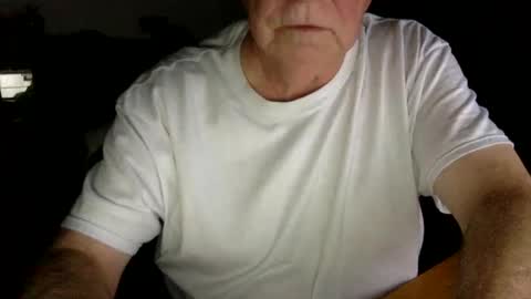 Snapshot of letscum2gether0 chatting on January 25, 2:26 am letscum2gether0 online show from January 25, 2:26 am