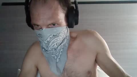 Snapshot of letslookateach chatting on December 3, 1:08 am letslookateach online show from December 3, 1:08 am