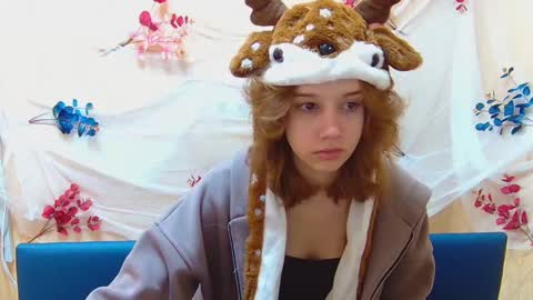 letty_curly online show from December 18, 6:10 am