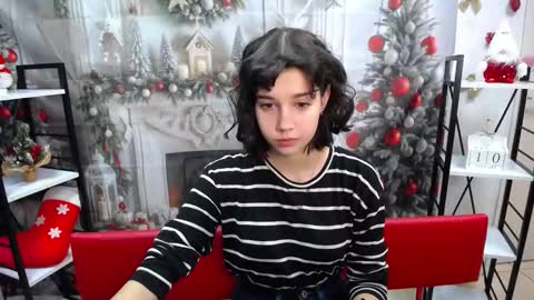 letty_curly online show from January 10, 7:10 am