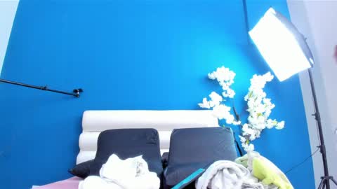 Maria Jose online show from May 26, 11:17 am