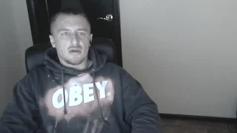 Snapshot of lev1ngston chatting on January 19, 4:46 pm lev1ngston online show from January 19, 4:46 pm