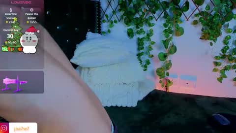 Levi  online show from December 17, 2:23 pm