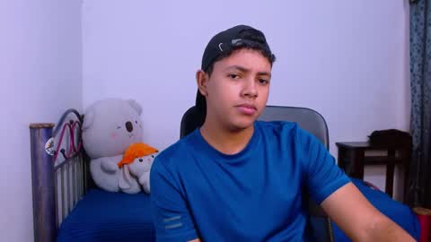      0600AM-1200PM - online show from December 3, 3:47 am