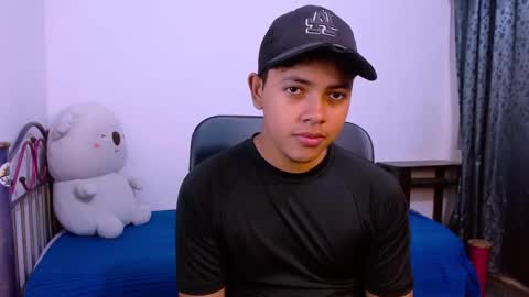      0600AM-1200PM - online show from December 5, 5:05 am