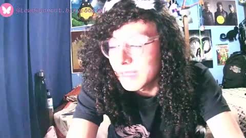 Lewd Mooncat online show from May 7, 11:43 pm