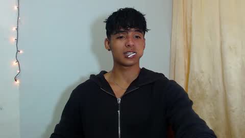 i  am lewis ly EDUARDO MEMDOZA15 online show from March 10, 2:33 pm