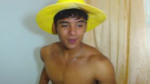 i  am lewis ly EDUARDO MEMDOZA15 online show from April 8, 3:45 pm