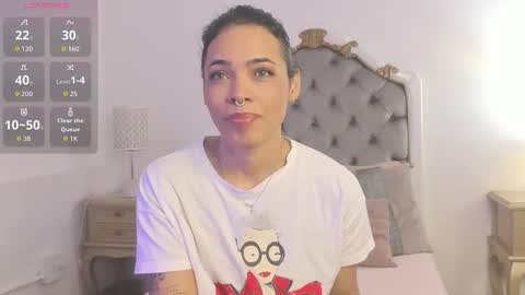 Snapshot of lexa_25_ chatting on November 9, 11:41 am online show from November 9, 11:41 am