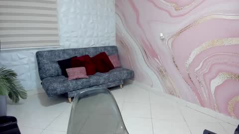 Snapshot of lexadimary chatting on January 30, 4:48 am lexa online show from January 30, 4:48 am