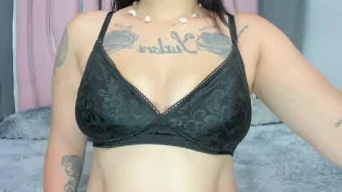 Snapshot of lexadimary chatting on October 11, 11:53 am lexa online show from October 11, 11:53 am