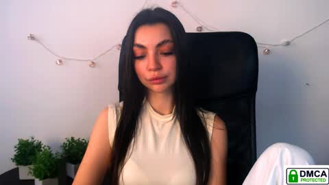 Alexia online show from April 18, 12:09 pm