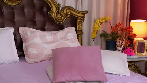 Luna online show from July 23, 8:18 pm