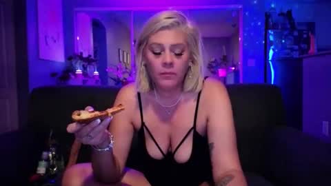 Lexi online show from February 20, 6:19 am