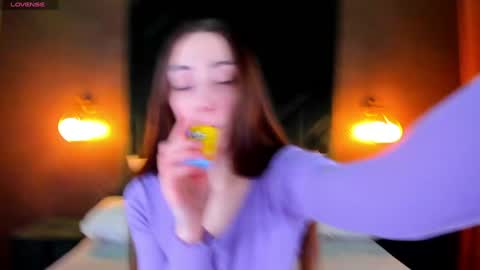 Snapshot of lexi_split chatting on January 21, 8:41 am Lexi GTM2 MonWedThurSatSun 1000am-400pm online show from January 21, 8:41 am