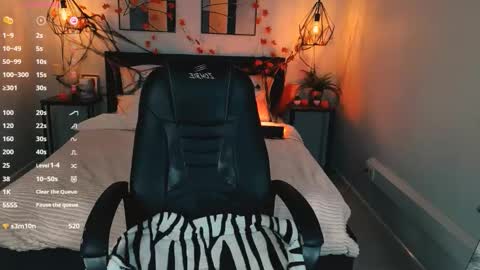 Snapshot of lexi_terele chatting on October 18, 6:48 am Lexy - Follow me online show from October 18, 6:48 am