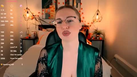 Lexy - Follow me online show from November 1, 6:59 am