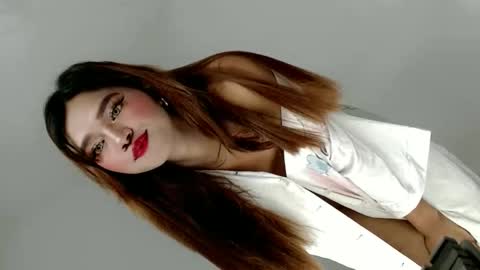 Snapshot of lexia_naj chatting on February 20, 7:47 pm Lexia online show from February 20, 7:47 pm