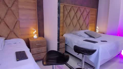 Snapshot of lexianddeker chatting on October 15, 7:03 pm Lexi Derek online show from October 15, 7:03 pm