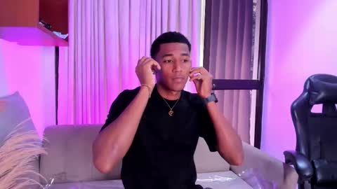 Snapshot of lexianddeker chatting on November 16, 3:17 pm Lexi Derek online show from November 16, 3:17 pm