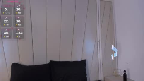 Snapshot of lexiee__ chatting on December 19, 12:01 pm lexiee__ online show from December 19, 12:01 pm
