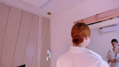 Snapshot of lexiee__ chatting on January 9, 11:46 am lexiee__ online show from January 9, 11:46 am
