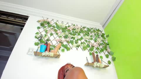 Lexieegrey online show from December 12, 2:04 am