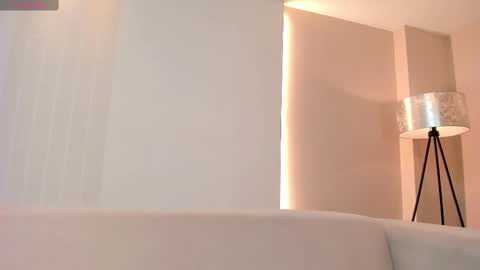 Snapshot of lexiewayne chatting on February 15, 6:33 pm Lexie online show from February 15, 6:33 pm